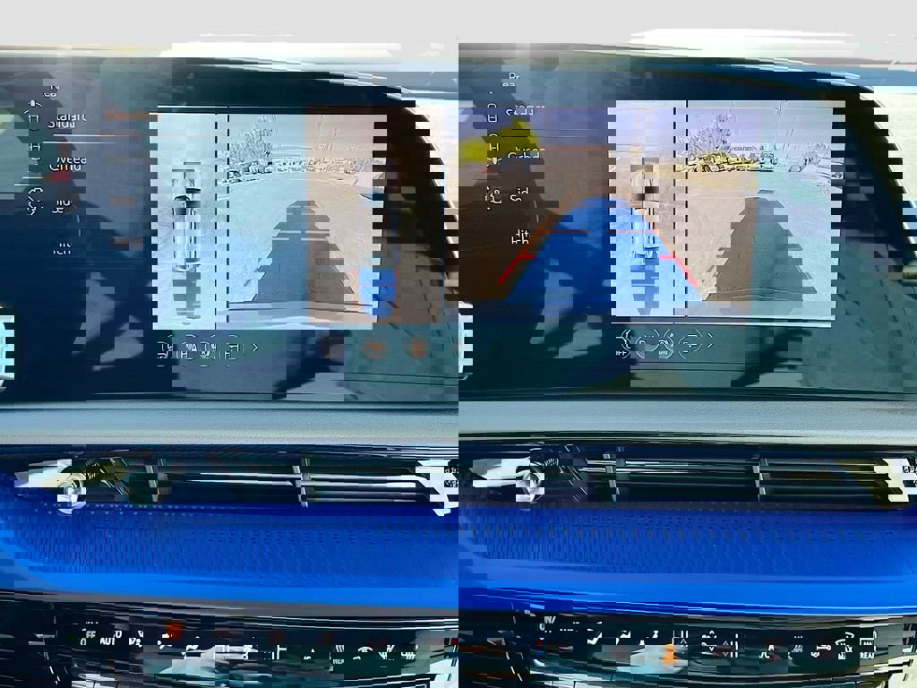 New 2026 Cadillac Optiq Sport 1 w/ LPO, Floor Liner Package image 20