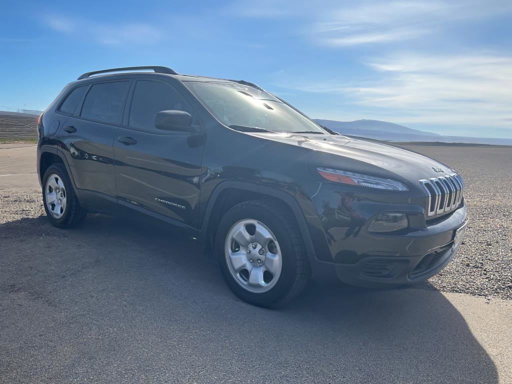 Used 2016 Jeep Cherokee Sport