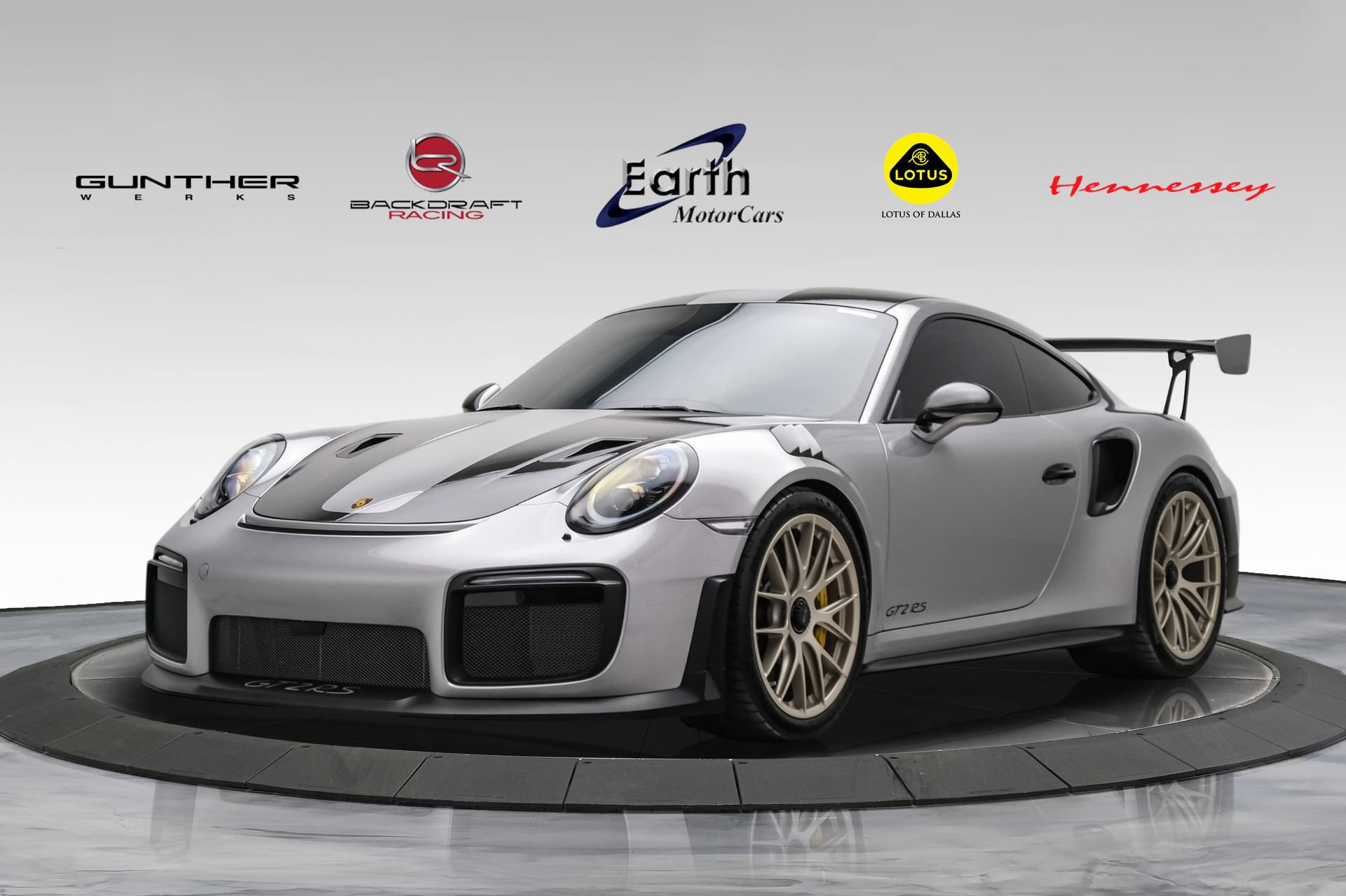 Used 2018 Porsche 911 GT2 RS RWD image 1