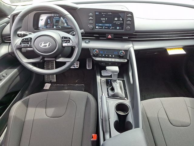 New 2026 Hyundai Elantra Sport FWD image 10