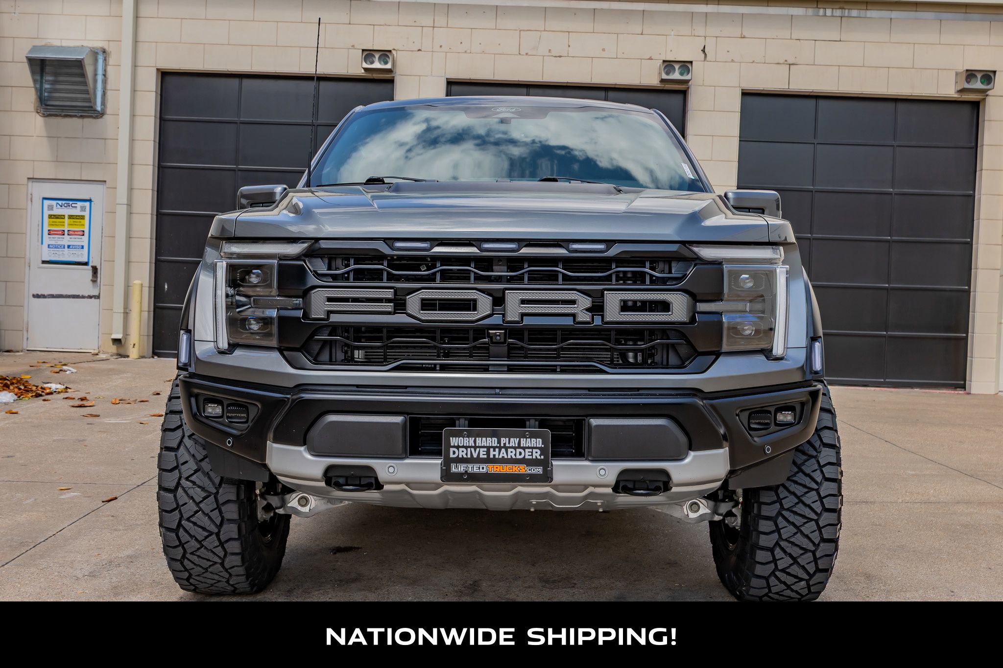 Used 2025 Ford F150 Raptor AWD/4WD image 4