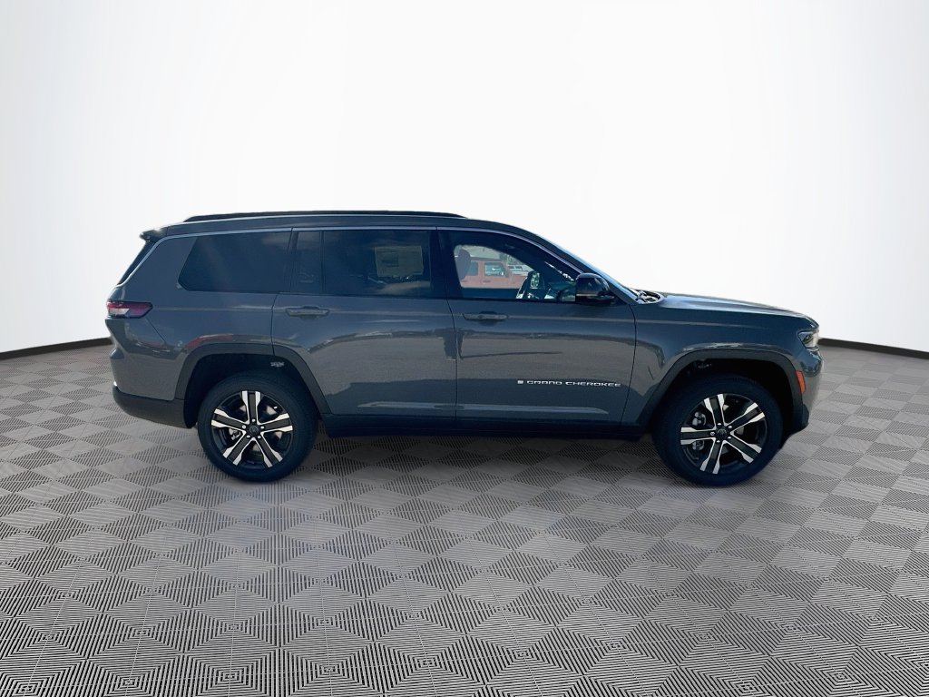 New 2027 Jeep Grand Cherokee L Limited AWD/4WD image 10