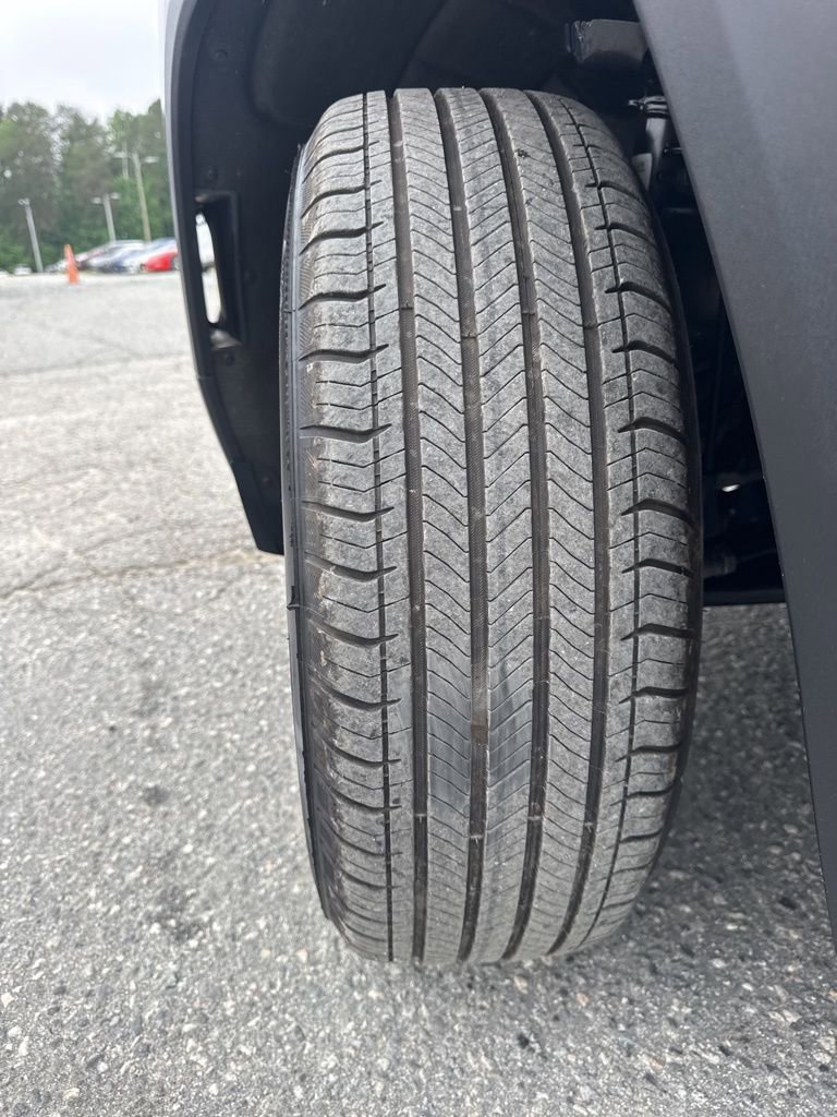 Used 2026 GMC Terrain Elevation FWD image 32
