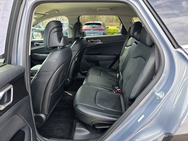 Certified 2023 Kia Sportage EX AWD/4WD image 17