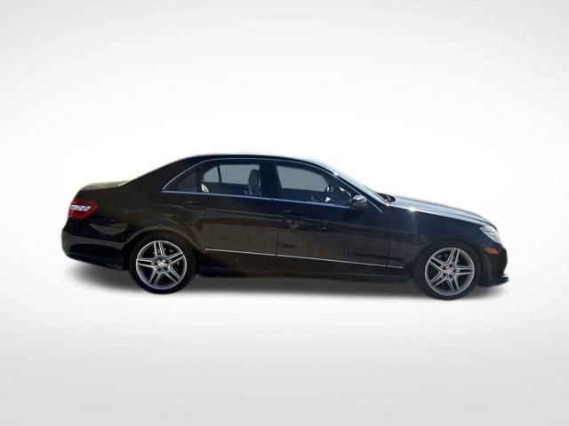 Used 2011 Mercedes-Benz E 350 Sedan image 4