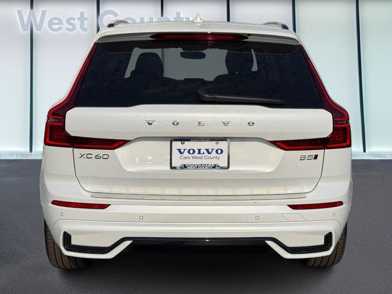 Certified 2026 Volvo XC60 B5 Ultra AWD/4WD image 6