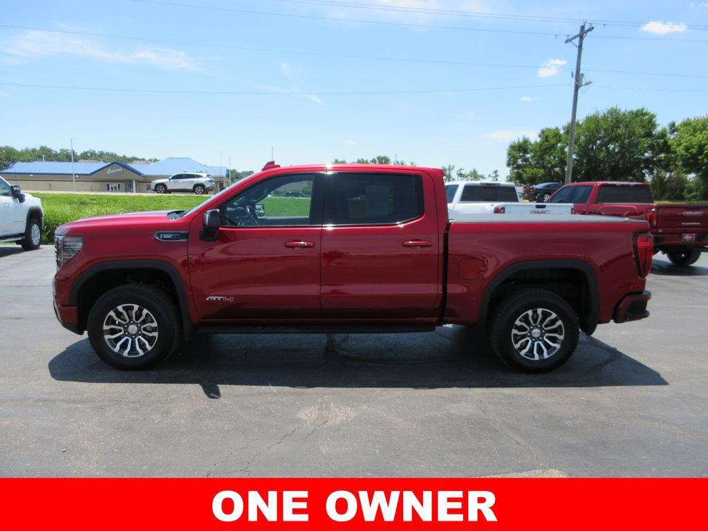 Certified 2022 GMC Sierra 1500 AT4 w/ AT4 Premium Package AWD/4WD image 11