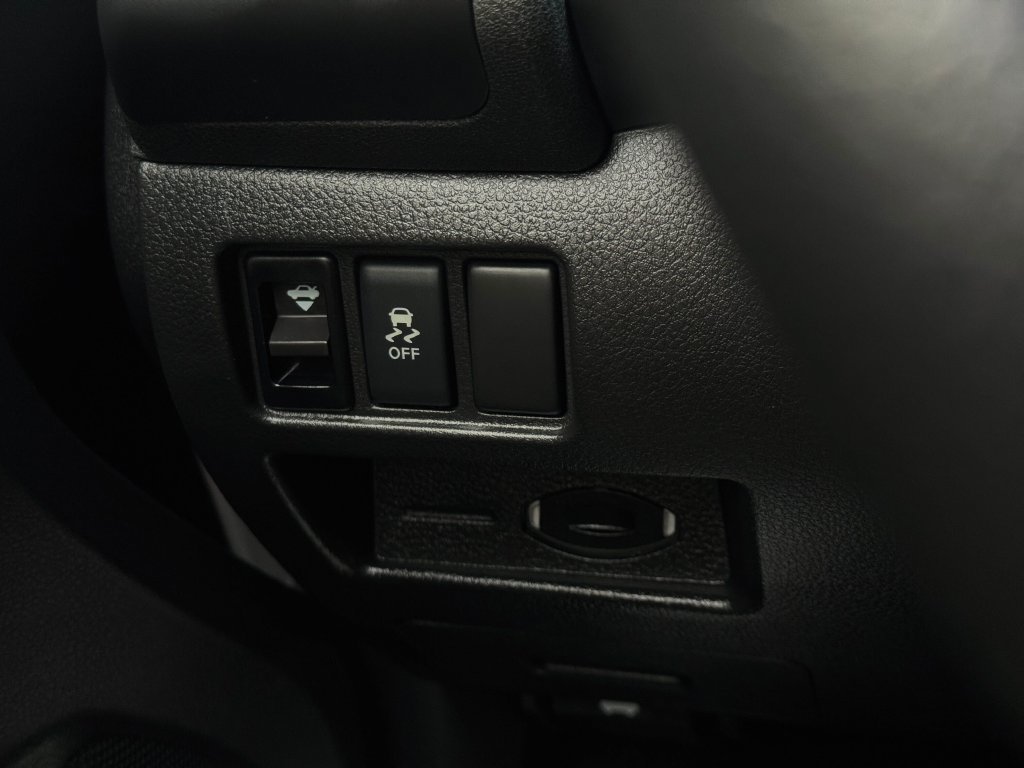 Used 2012 Nissan Altima 2.5 S FWD image 12