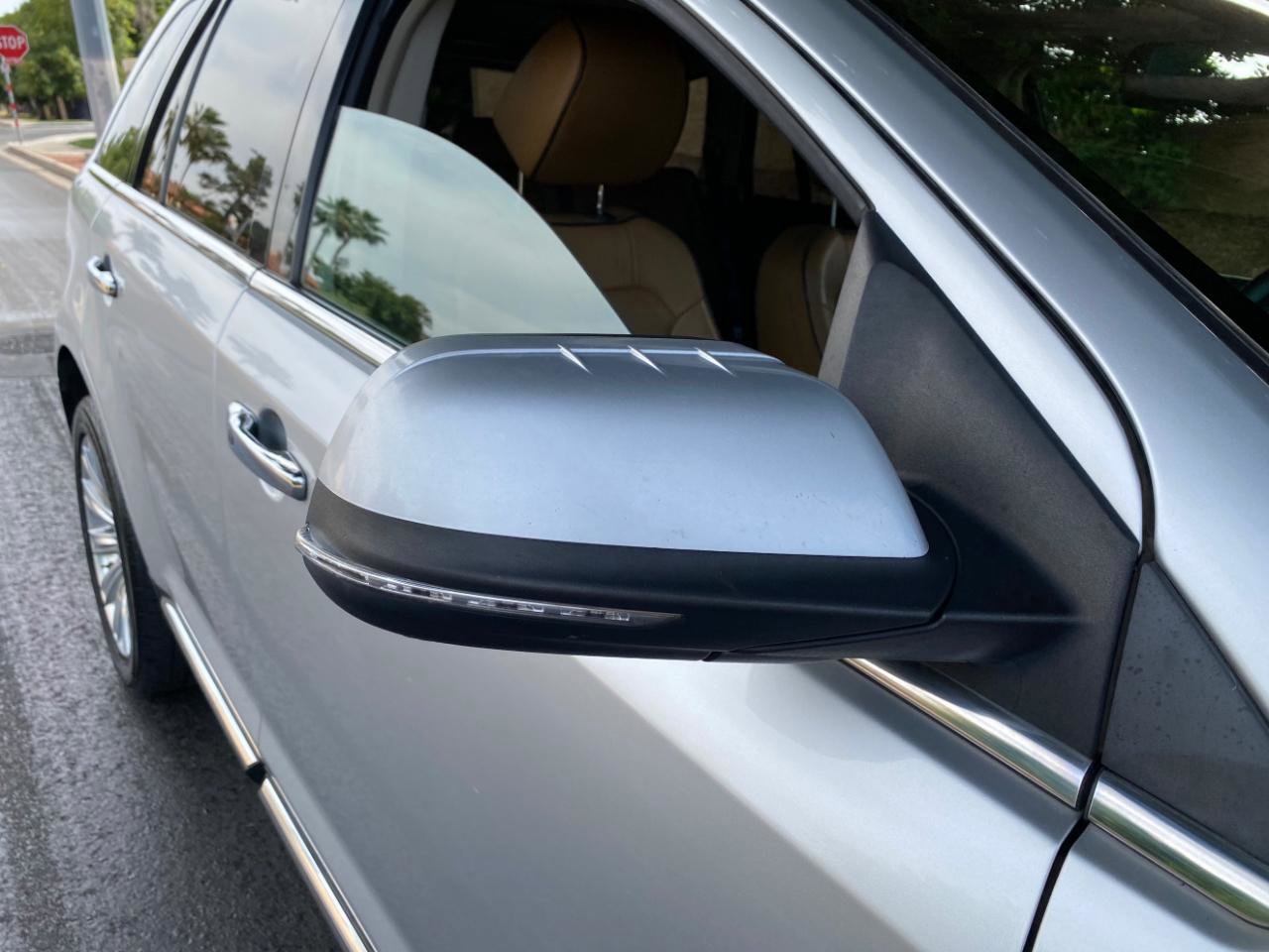 Used 2015 Lincoln MKX FWD w/ Equipment Group 101A image 15