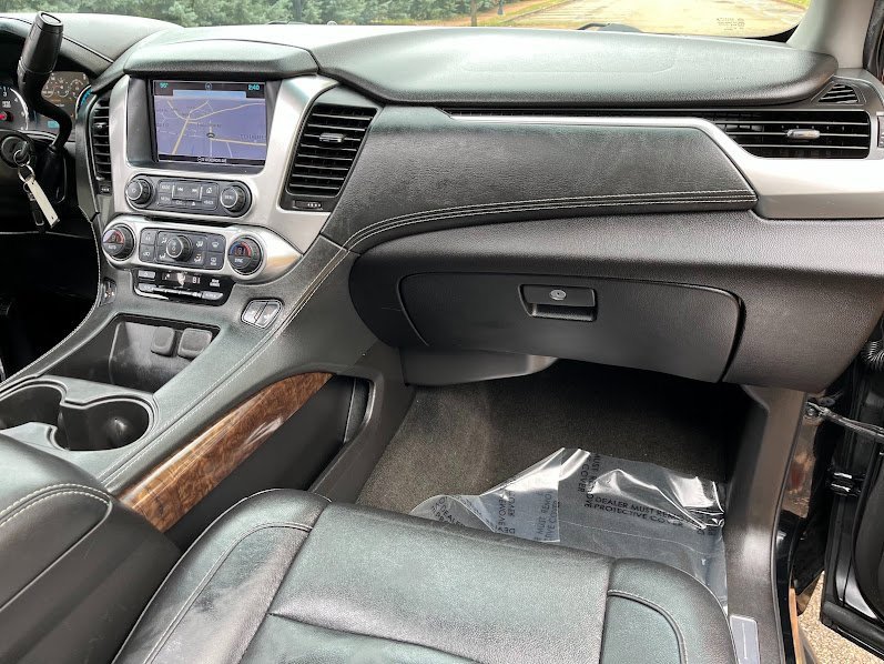 Used 2017 Chevrolet Tahoe LT image 41