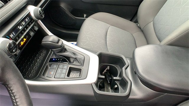 Used 2023 Toyota RAV4 XLE image 20