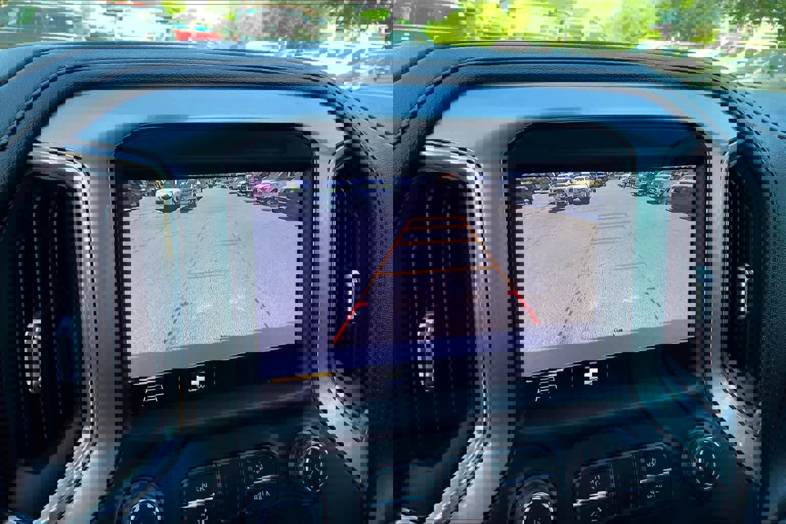 Used 2019 Chevrolet Silverado 1500 LT w/ Texas Edition image 23