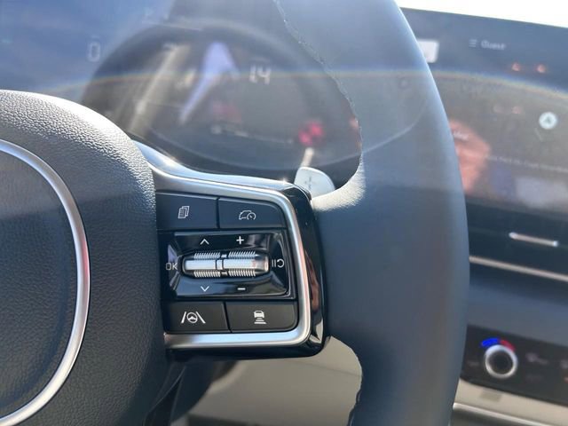 New 2026 Kia Carnival EX FWD image 12