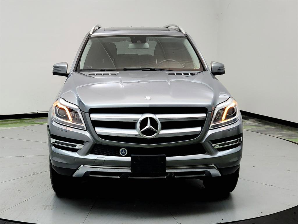 Used 2016 Mercedes-Benz GL 450 4MATIC image 2