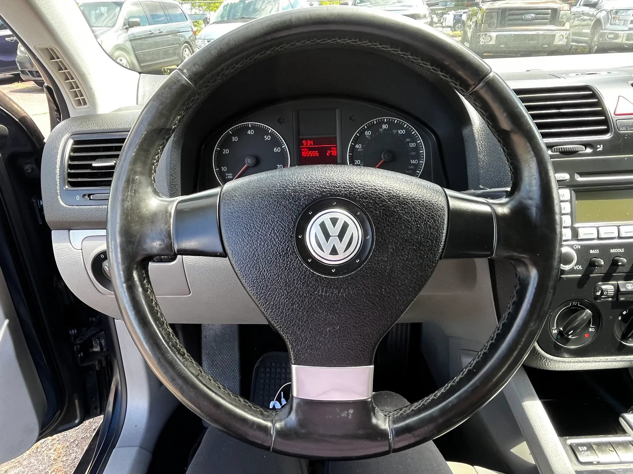 Used 2009 Volkswagen Jetta SE FWD image 18