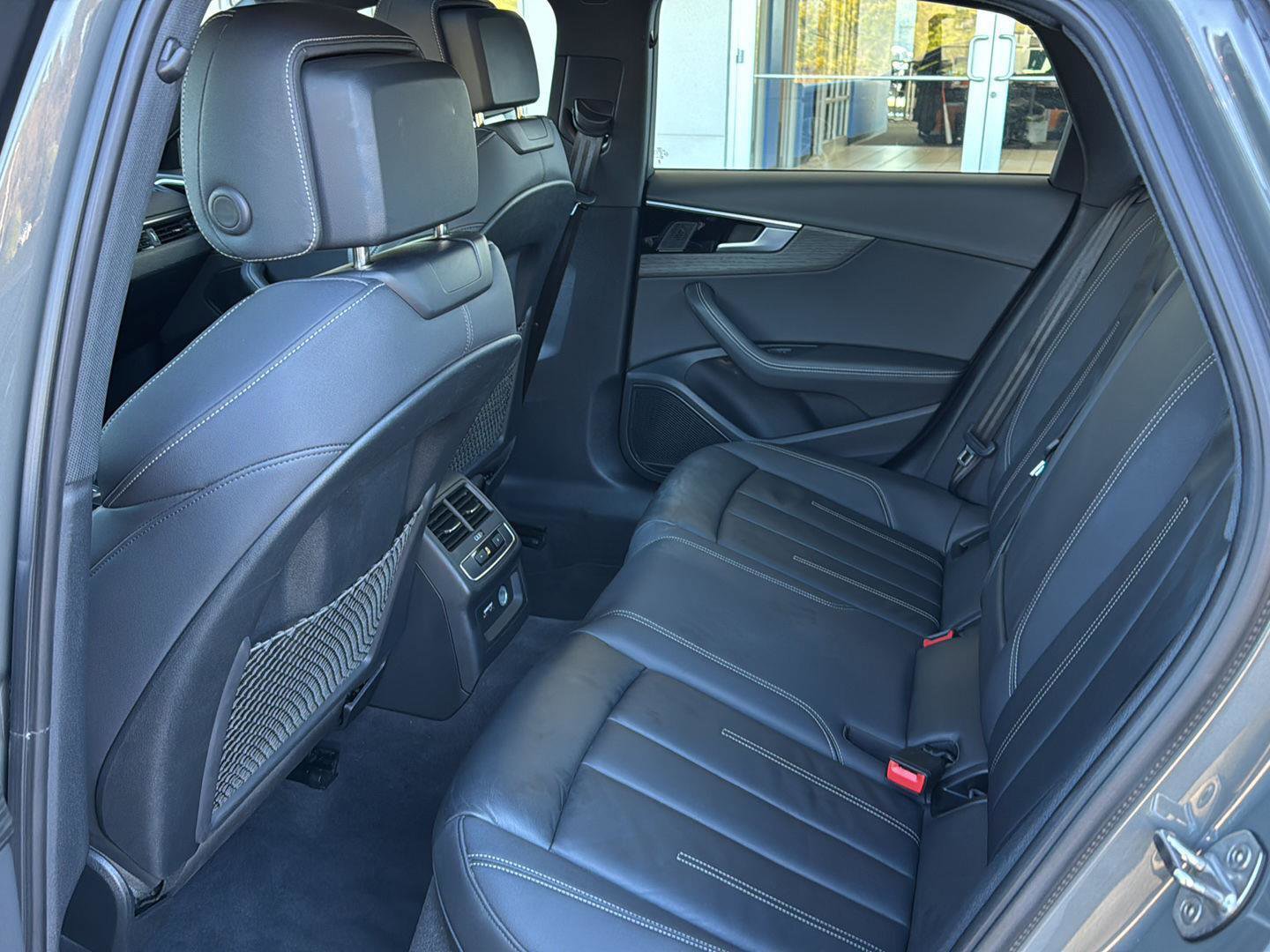 Used 2024 Audi A4 2.0T Premium Plus image 9