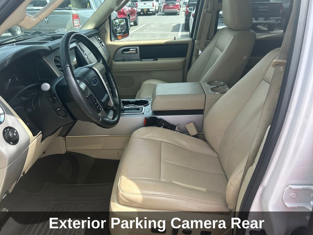 Used 2017 Ford Expedition Limited w/ Equipment Group 301A AWD/4WD image 10