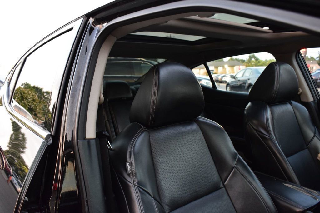 Used 2019 Nissan Maxima 3.5 SL w/ Floor Mat Group image 18