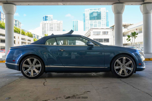 Used 2014 Bentley Continental GT image 22