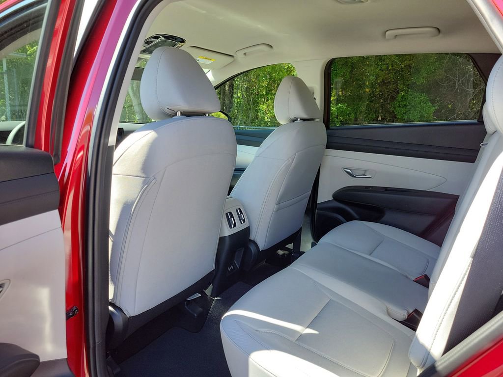 Used 2026 Hyundai Tucson SEL image 10