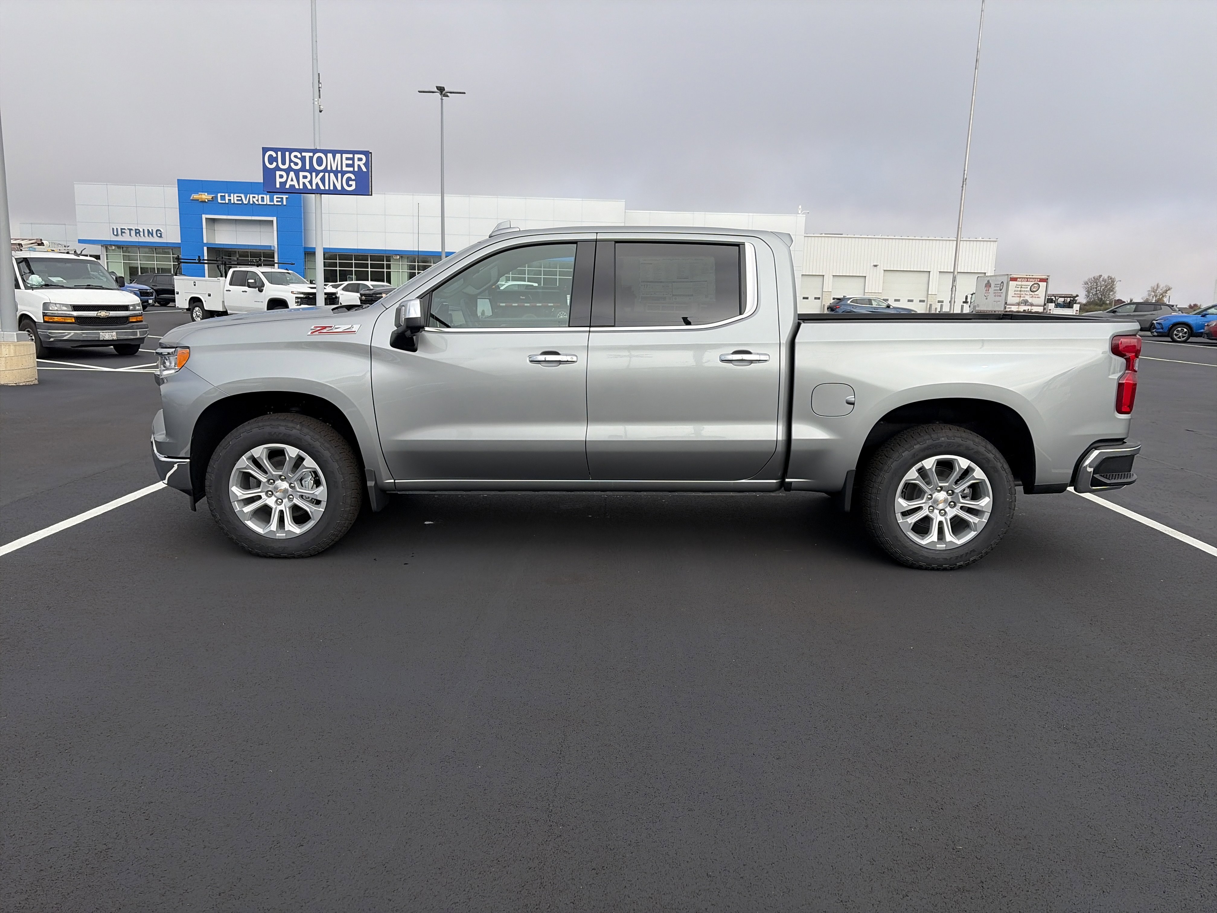 New 2026 Chevrolet Silverado 1500 LTZ w/ LTZ Premium Package image 12