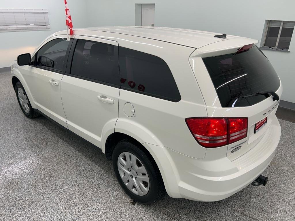 Used 2014 Dodge Journey American Value Package w/ Flexible Seating Group FWD image 8