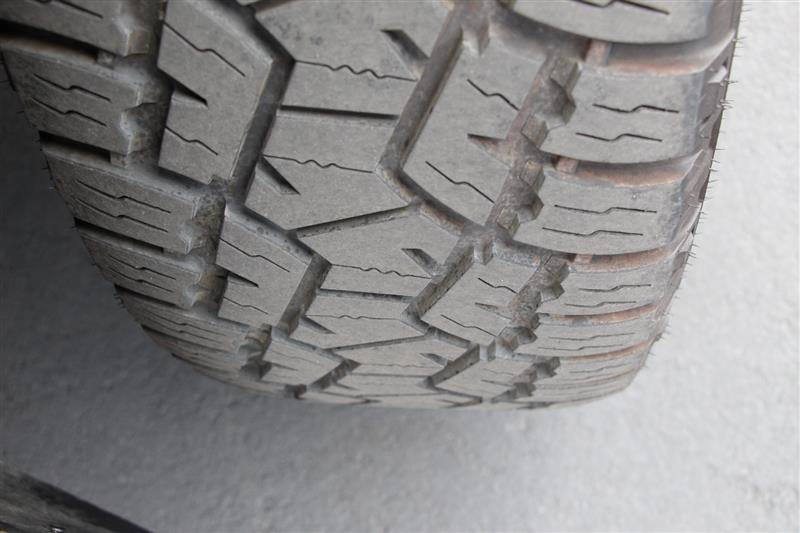 Used 2022 GMC Sierra 1500 AT4X image 43