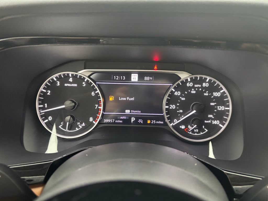 Used 2023 Nissan Pathfinder Platinum AWD/4WD image 22