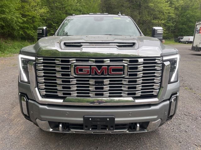 Used 2024 GMC Sierra 2500 Denali w/ Denali Reserve Package AWD/4WD image 11