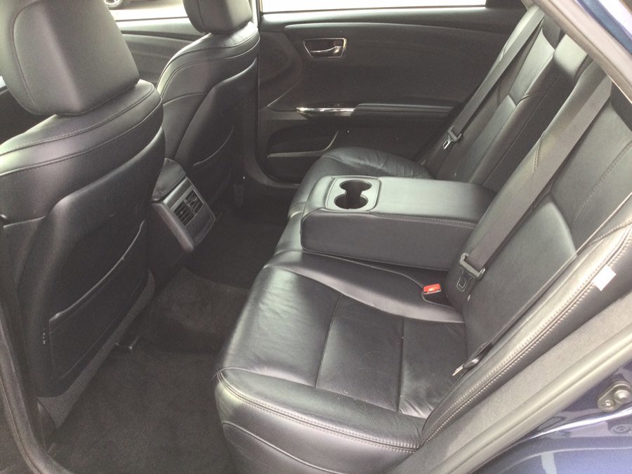 Used 2017 Toyota Avalon XLE Premium w/ All Weather Liner Package FWD image 21