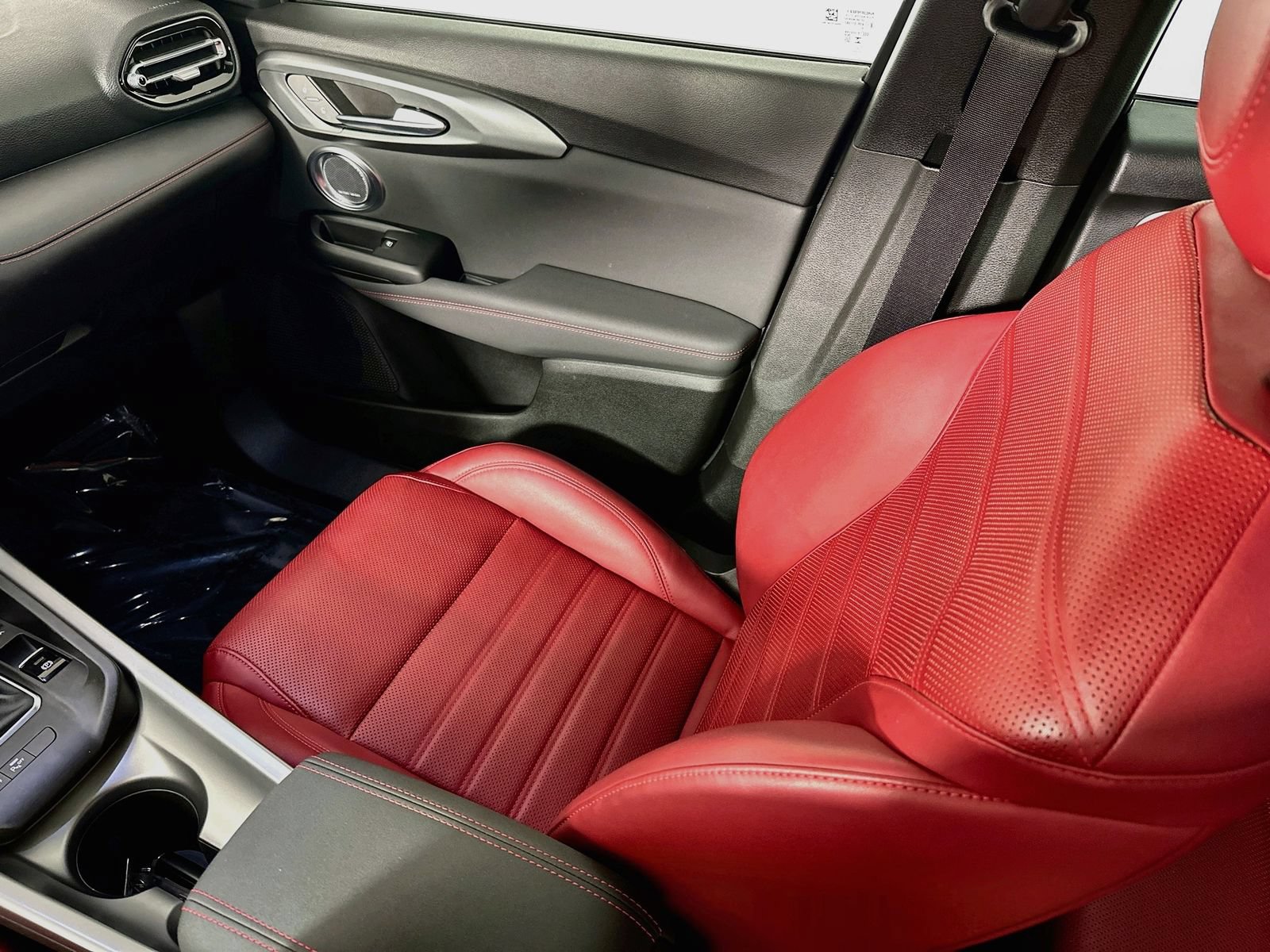 Used 2024 Dodge Hornet R/T Plus w/ R/T Blacktop Package AWD/4WD image 25