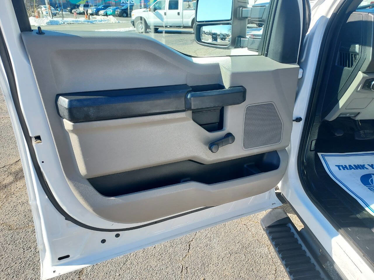 Used 2019 Ford F250 XL image 18