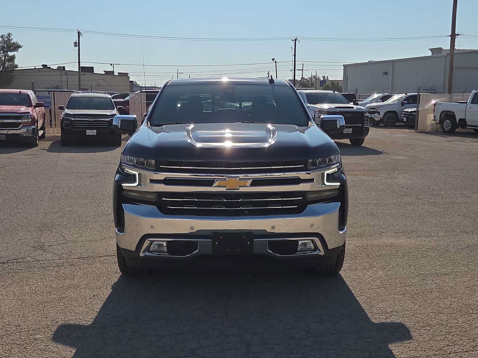 Used 2021 Chevrolet Silverado 1500 LTZ w/ LTZ Premium Texas Edition AWD/4WD video 3