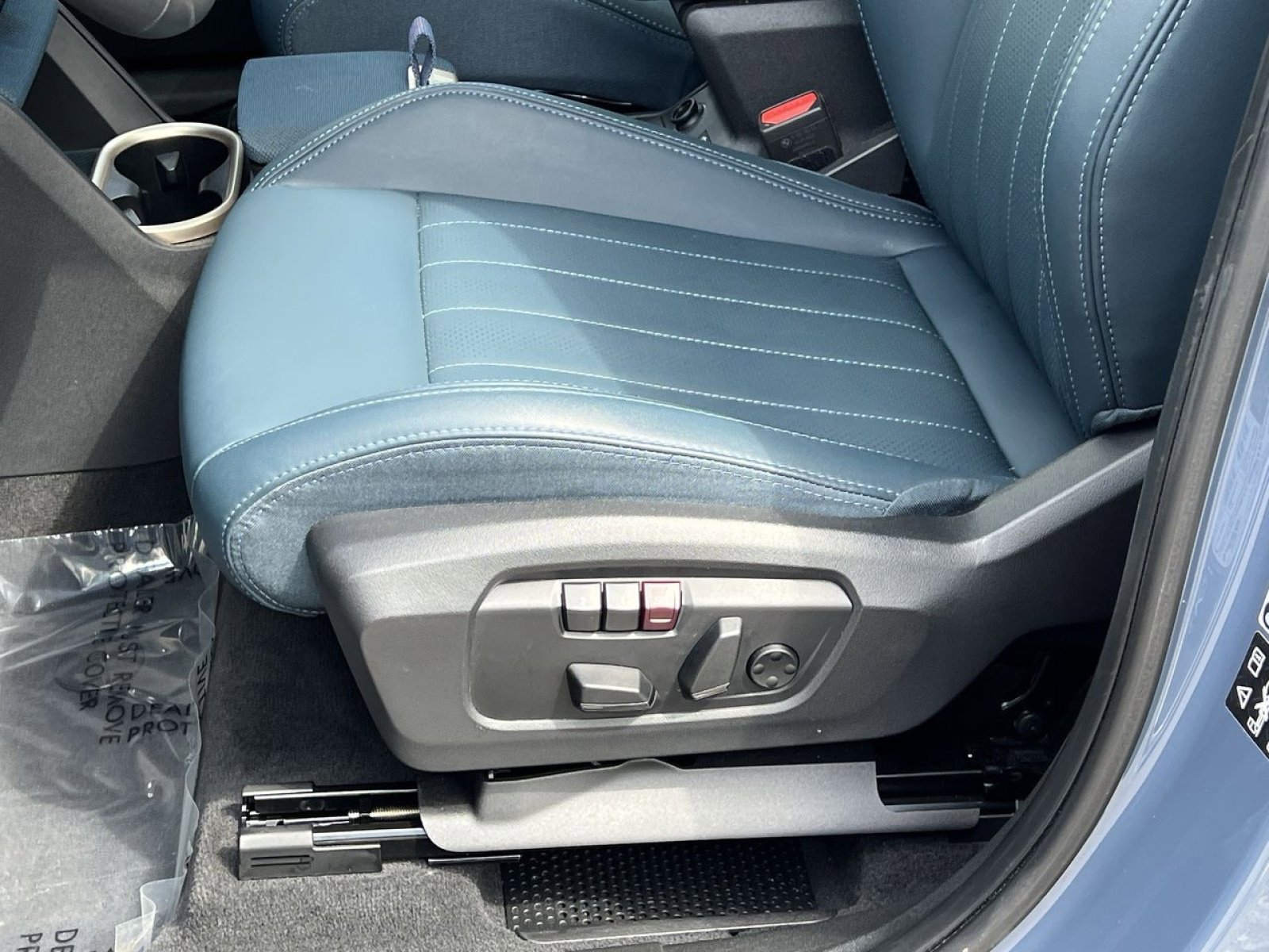 Certified 2025 MINI Cooper Countryman S w/ Comfort Package Max image 11