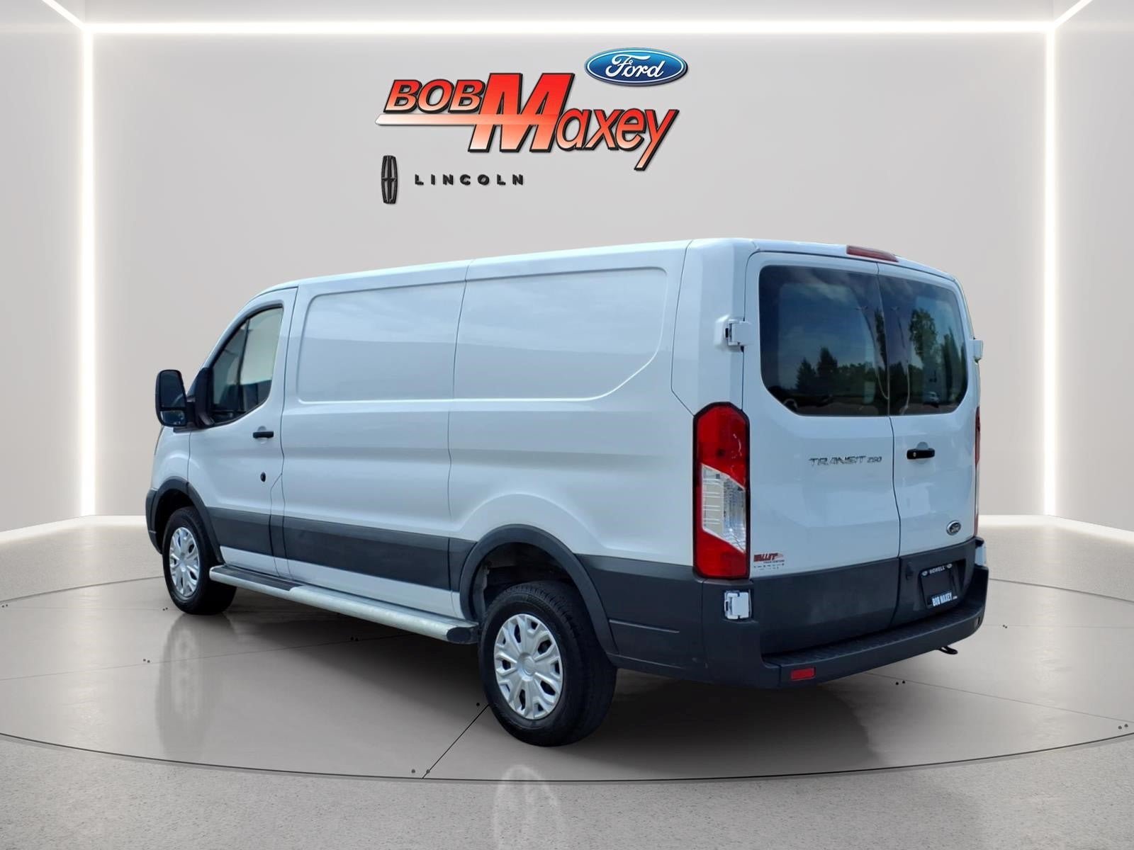 Used 2025 Ford Transit 250 Low Roof w/ Exterior Upgrade Package RWD image 7