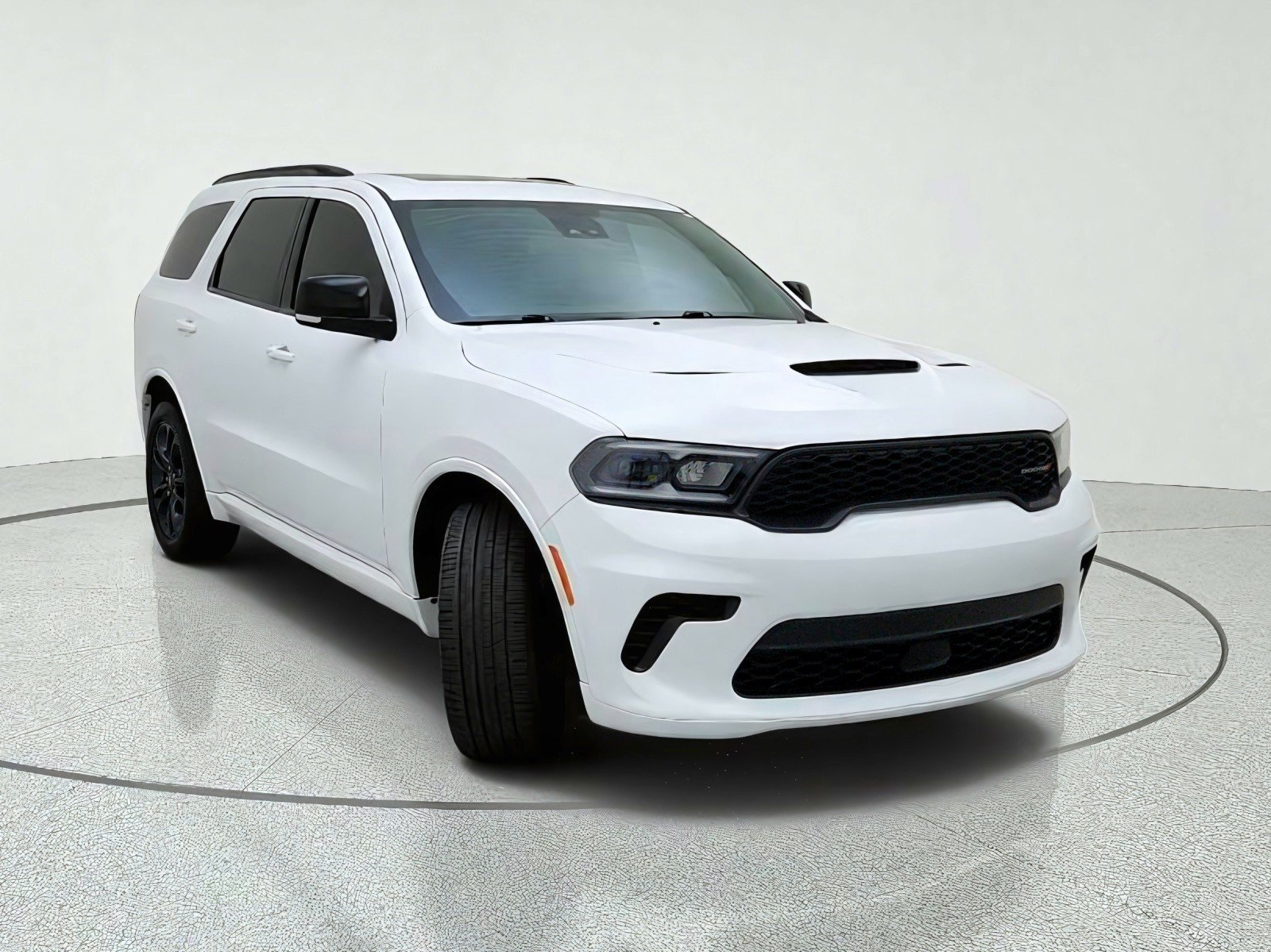 Used 2024 Dodge Durango GT RWD image 4
