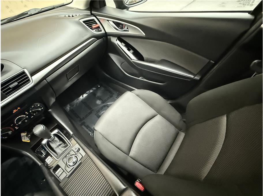 Used 2017 MAZDA MAZDA3 Sport image 13