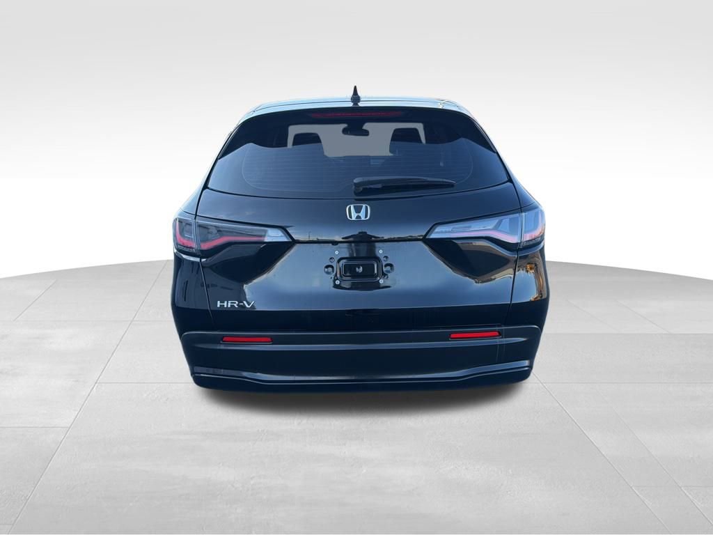 Used 2023 Honda HR-V LX image 4