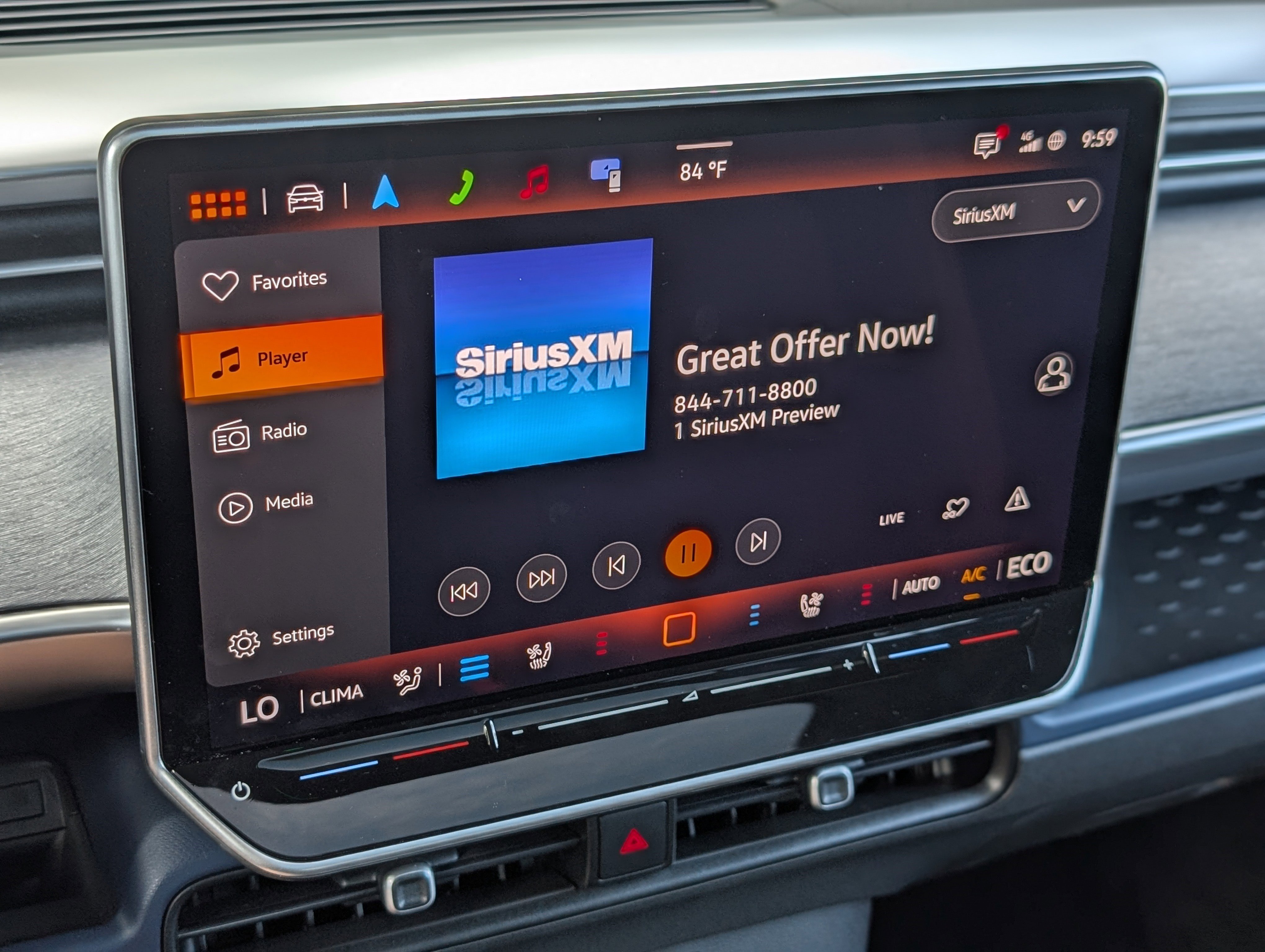 Used 2025 Volkswagen ID. Buzz Pro S Plus RWD image 33