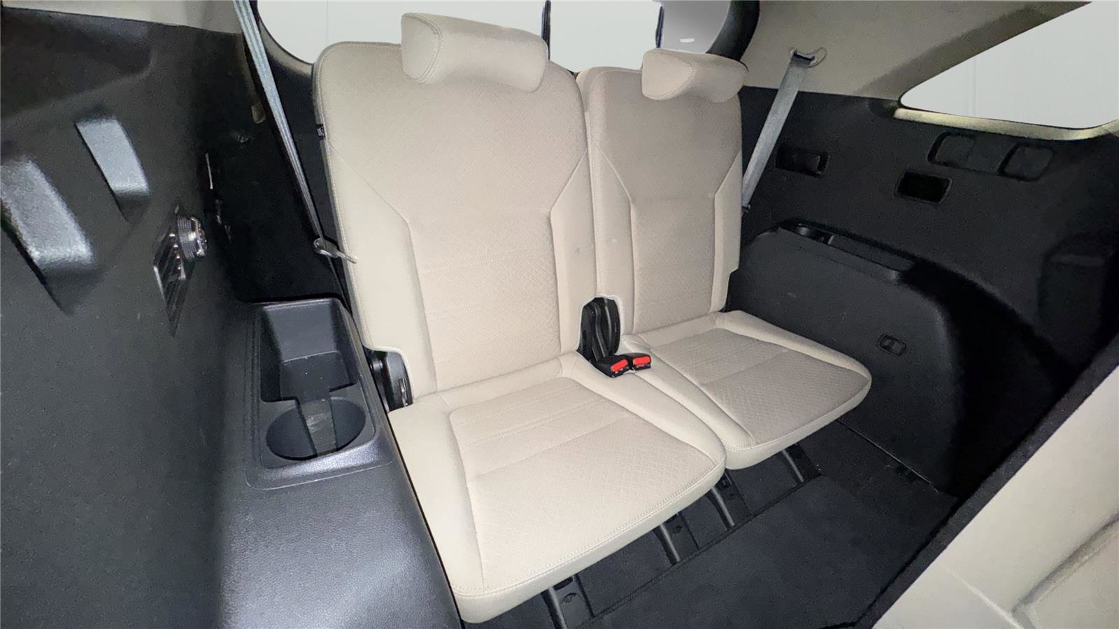 Used 2019 Kia Sorento FWD V6 w/ LX V6 Convenience Package image 16