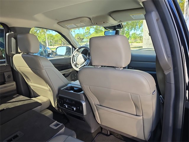 Used 2019 Ford Expedition XLT w/ Equipment Group 202A image 10