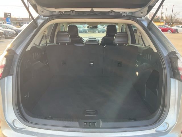 Used 2020 Ford Edge SEL image 30