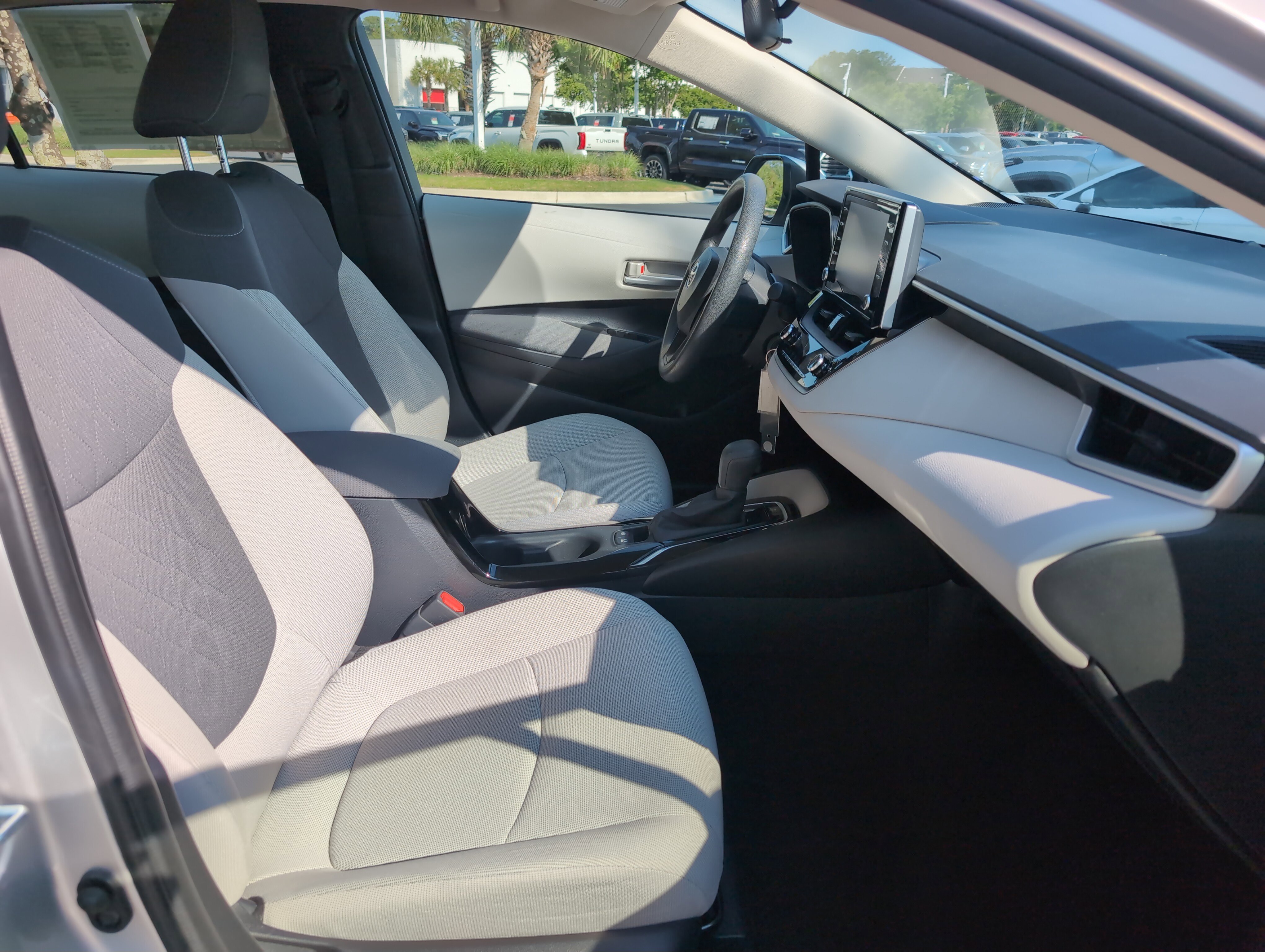 Certified 2021 Toyota Corolla LE FWD image 32