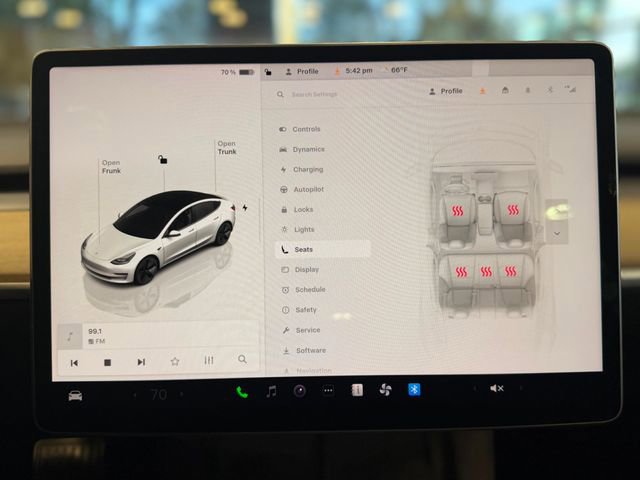 Used 2023 Tesla Model 3 Standard Range RWD image 29