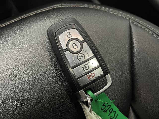 Used 2023 Ford Explorer XLT AWD/4WD image 27