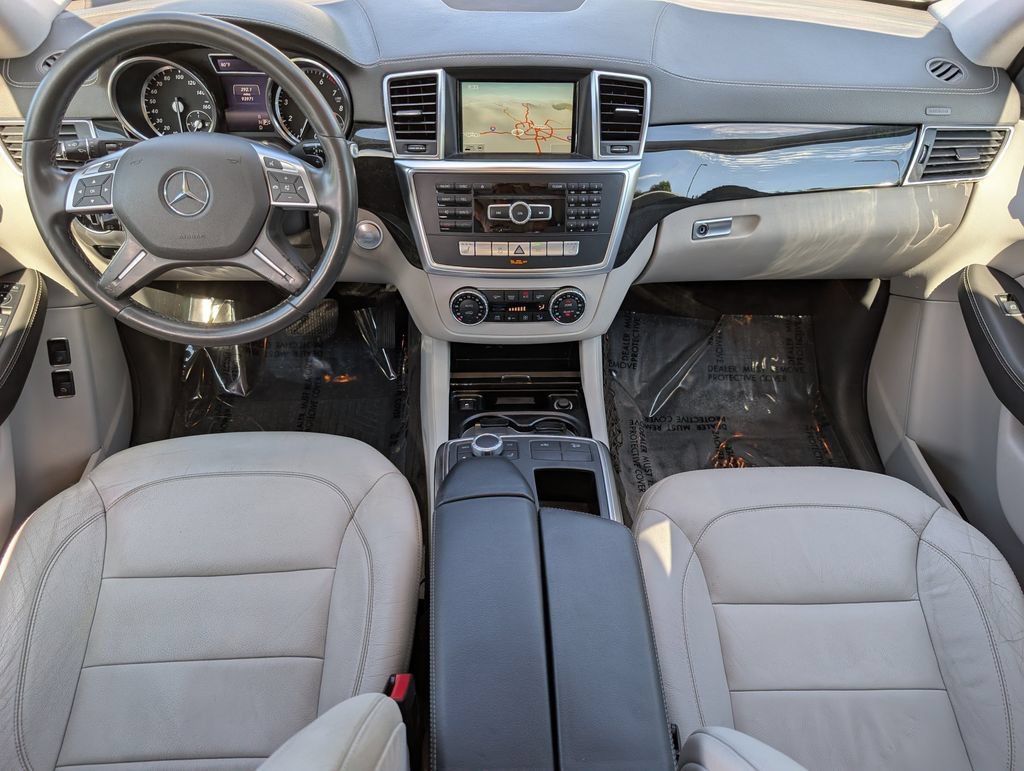 Used 2015 Mercedes-Benz GL 450 4MATIC image 22