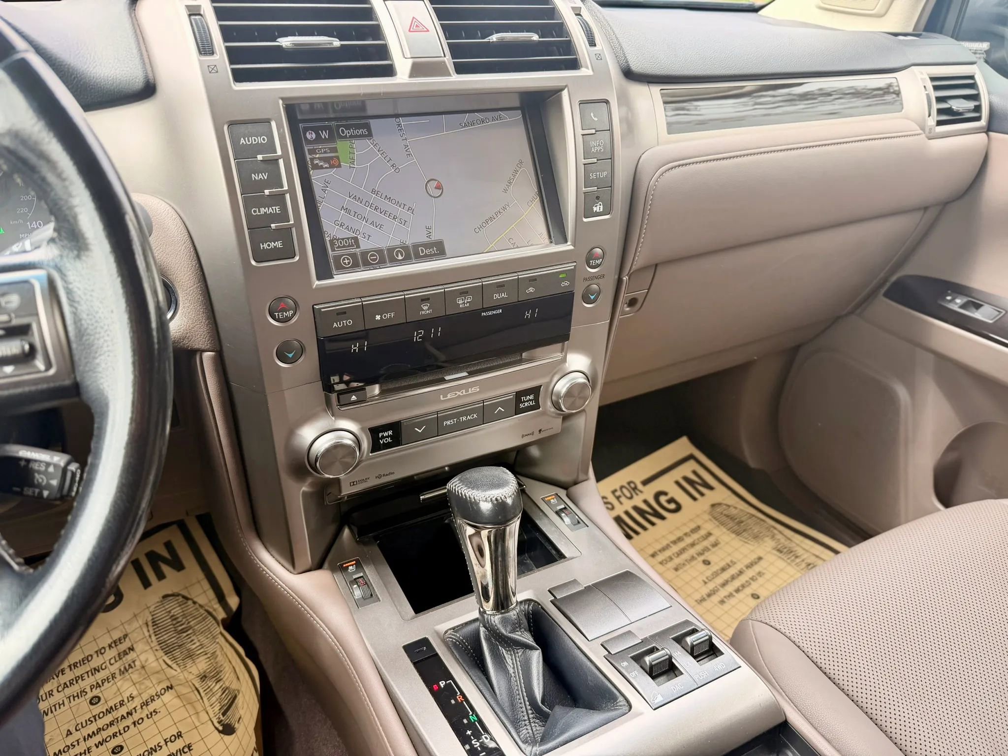 Used 2018 Lexus GX 460 w/ Navigation Package AWD/4WD image 13