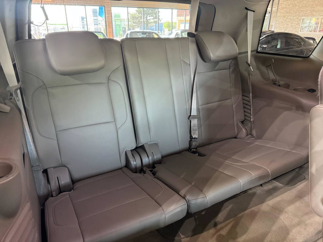 Used 2015 Chevrolet Tahoe LTZ AWD/4WD image 13