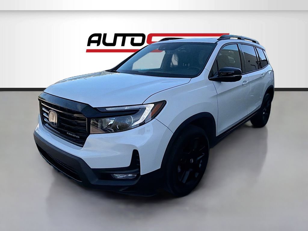 Used 2024 Honda Passport Black Edition image 3