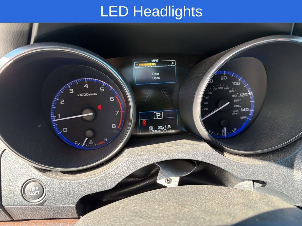 Used 2018 Subaru Outback 2.5i Limited image 9